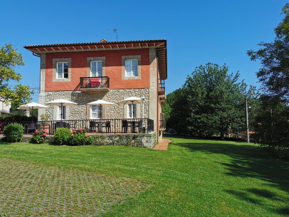 Apartamentos Santa Marina Llanes Kültér fotó