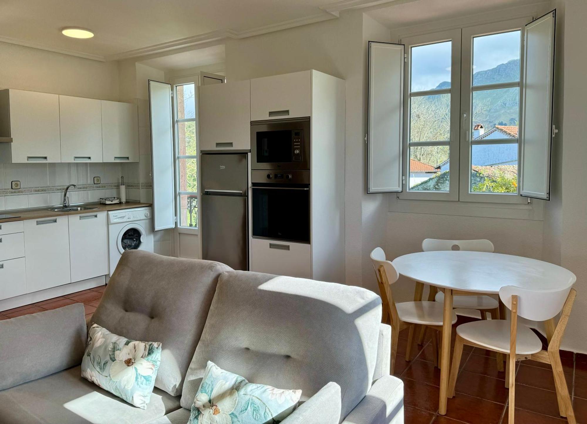 Apartamentos Santa Marina Llanes Kültér fotó