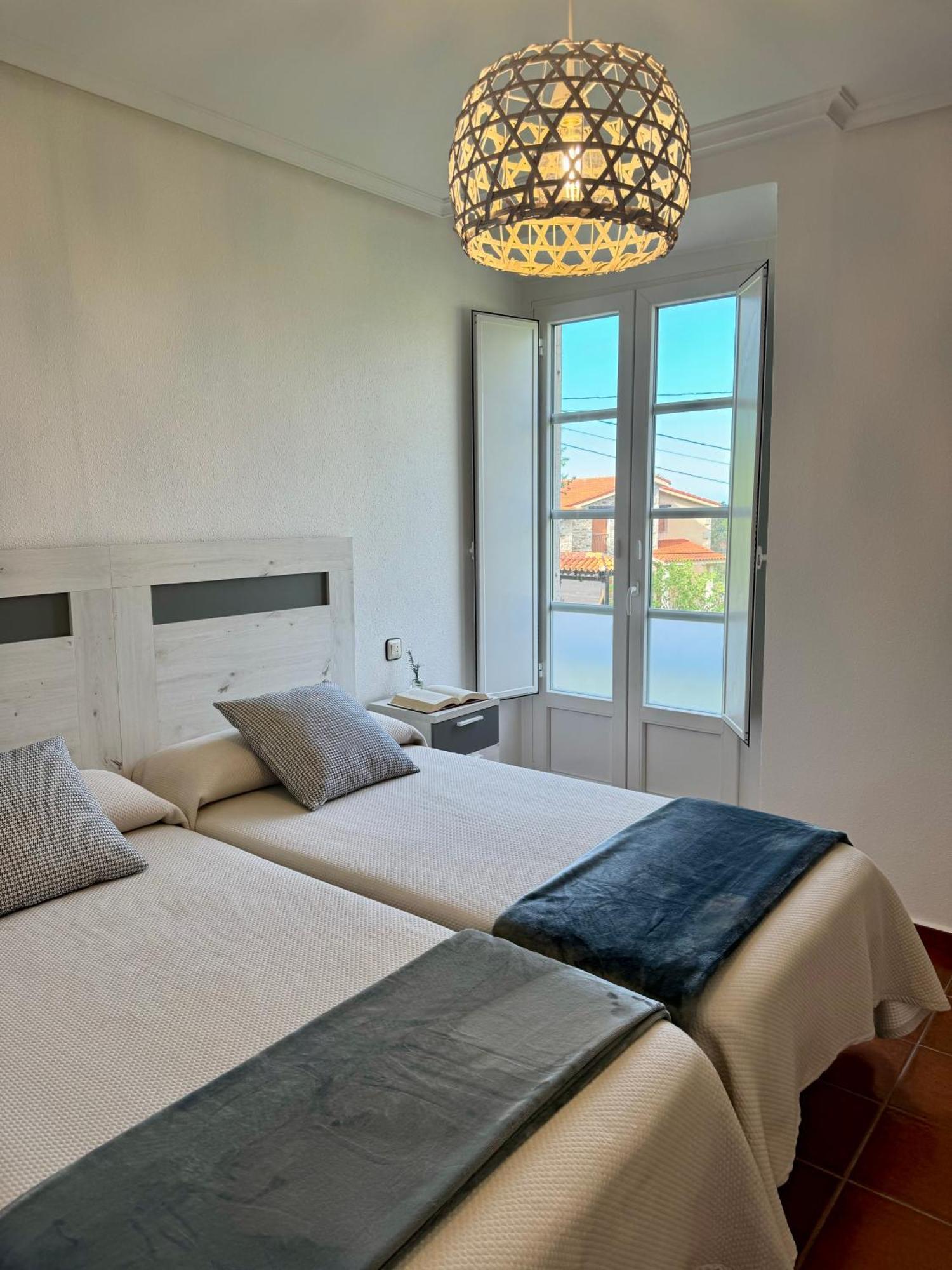 Apartamentos Santa Marina Llanes Kültér fotó
